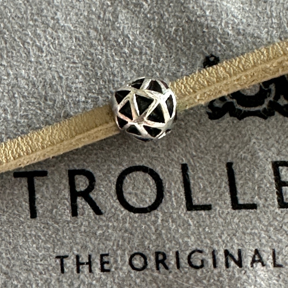 Trollbeads Retired Triangles Silver Bead